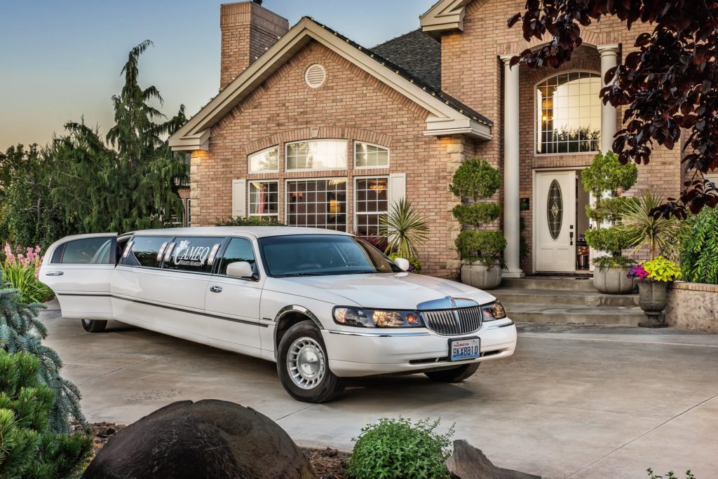 Cameo Heights Mansion Wine Tours & Shuttle Services 1